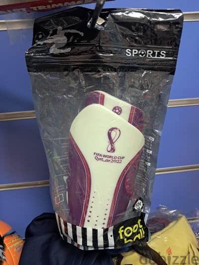 football shin guards كسرات فوتبول الأصلي بسعر مناسب