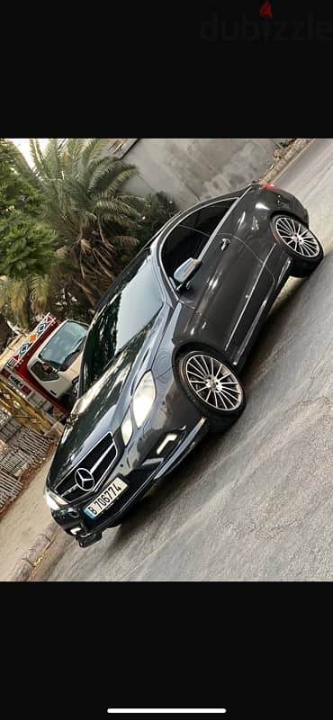 Mercedes-Benz E-Class 2011 0