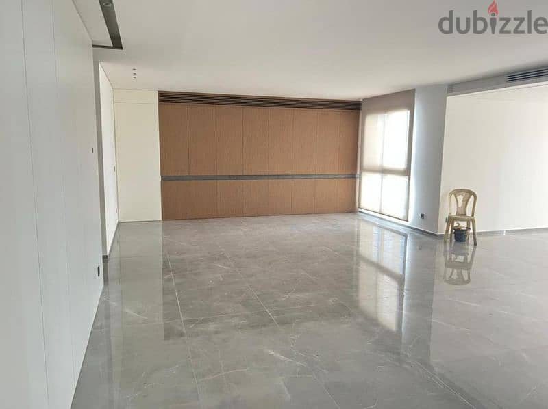 apartment For sale in achrafieh شقة للبيع في الأشرفية ١،٠٠٠،٠٠٠$ 0