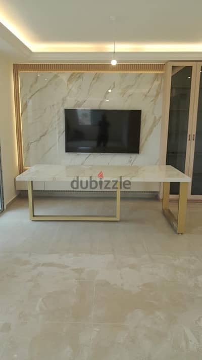 marble dining table