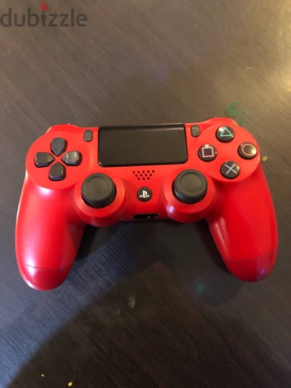 Original PlayStation 4 controller 1 for 30$, 2 for 50$ 2