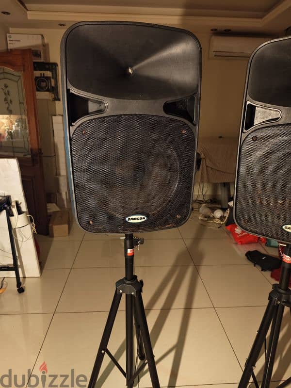 2 X Samson Auro D415 2-Way Active Loudspeaker 5