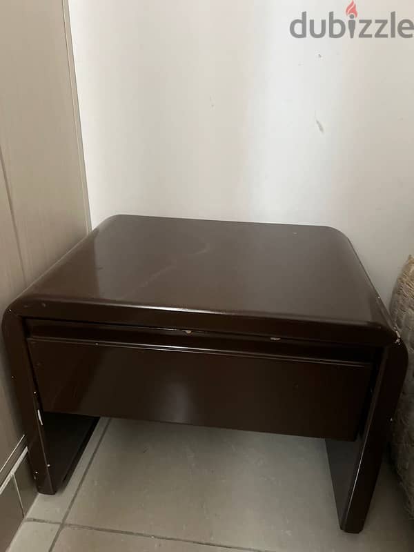 Nighstand (2 pieces) 4