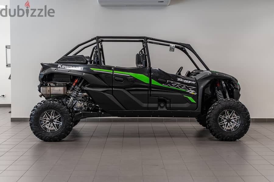 Kawasaki Teryx KRX4 ES 1