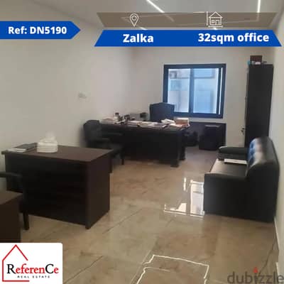 Decorated Office for Rent in Zalka مكتب للإيجار في الزلقا