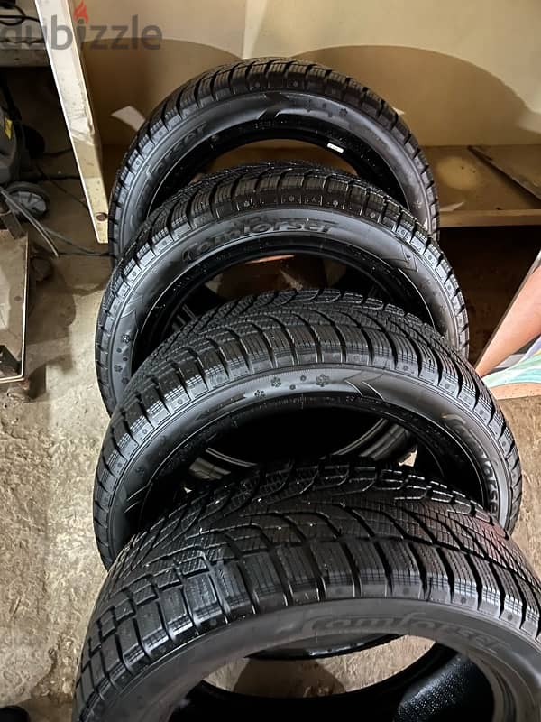 Tires 225/55/17 0