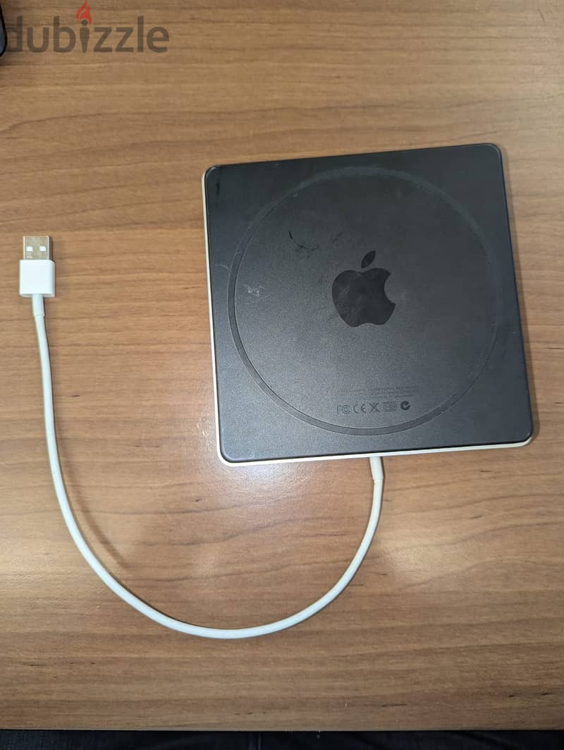 Apple USB SuperDrive DVD Re-Writer - Silver 1