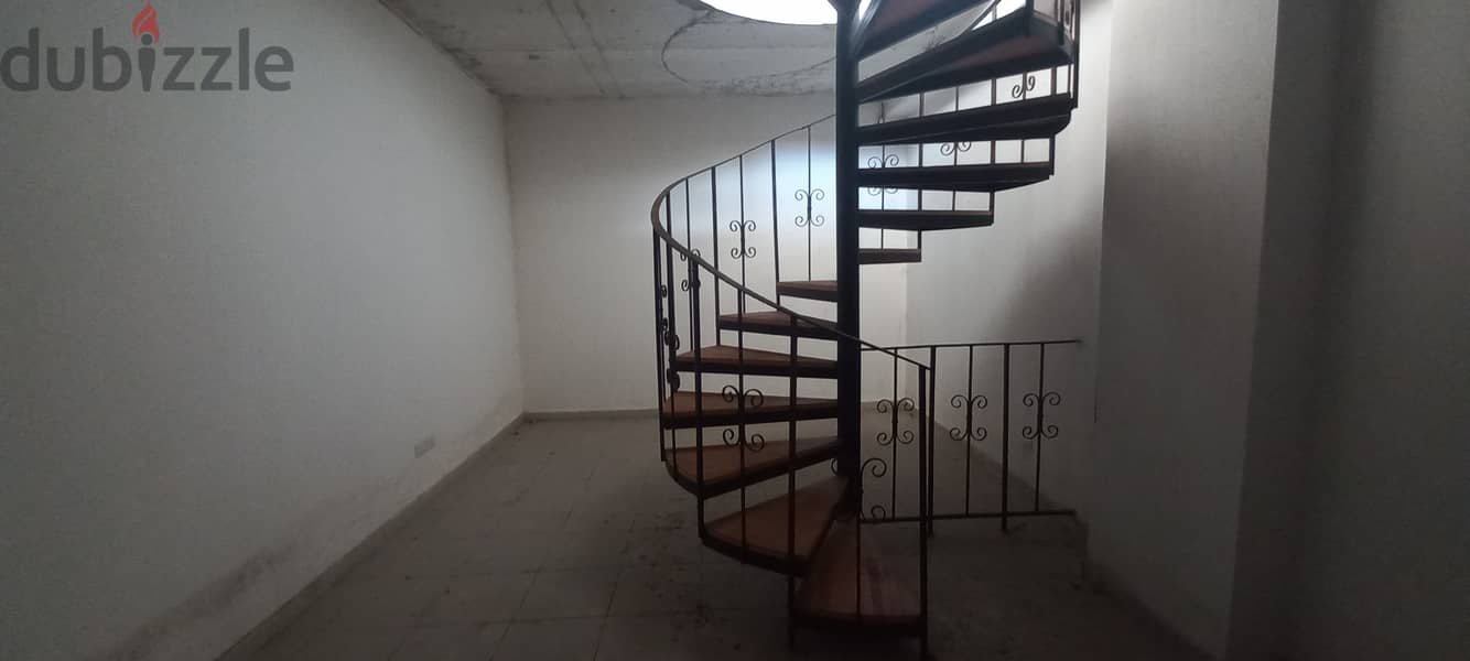 RWK120AM - Shop For Rent In Haret Sakher - محل للإيجار في حارة صخر 0