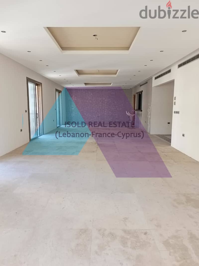 Decorated Apartment for sale in Ramlet El Bayda - شقة للبيع في بيروت 0