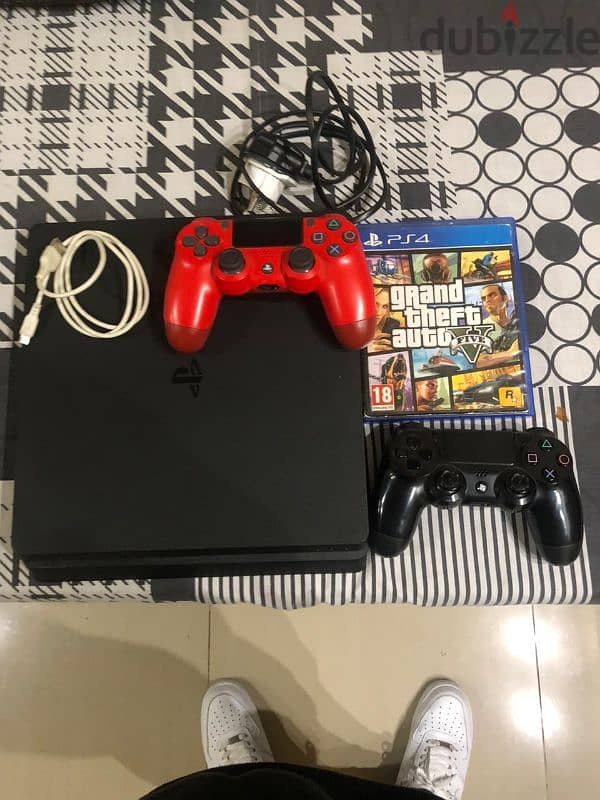 PS4 slim 0