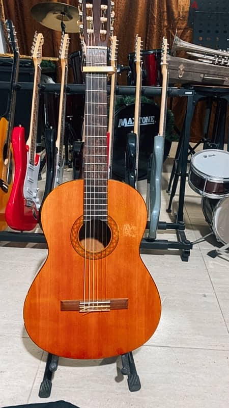 Yamaha classic guitar 1