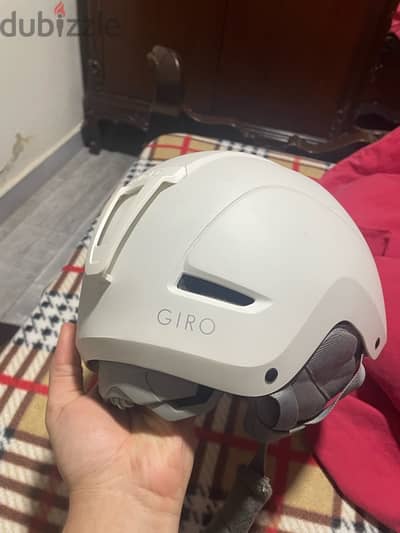 ski helmet