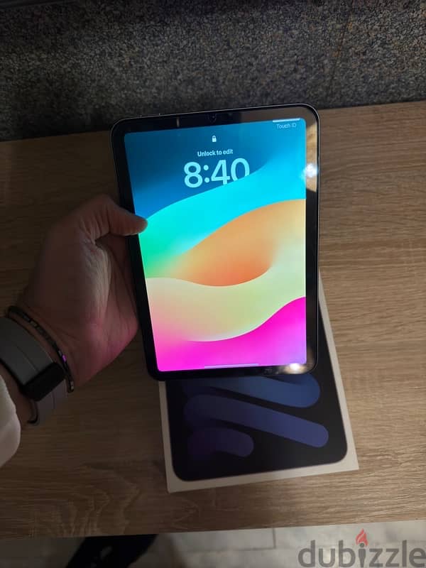 ipad mini 6 64gb no scratch used 2 month 1