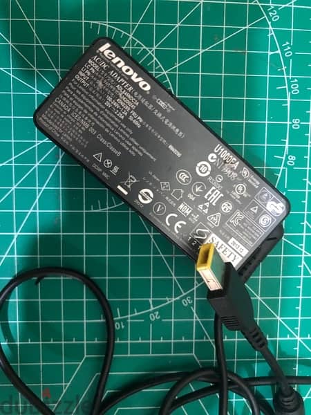 Lenovo laptop adapter 1