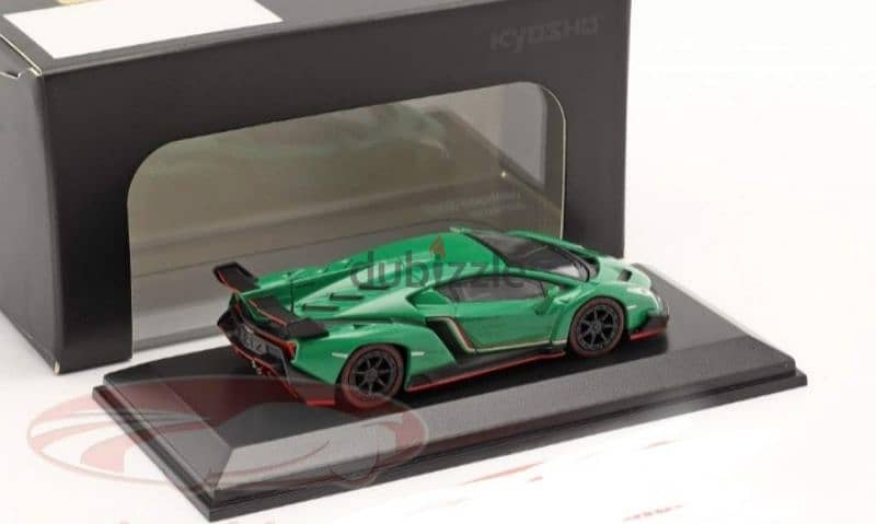 Lamborghini Veneno diecast car model 1;64. 4