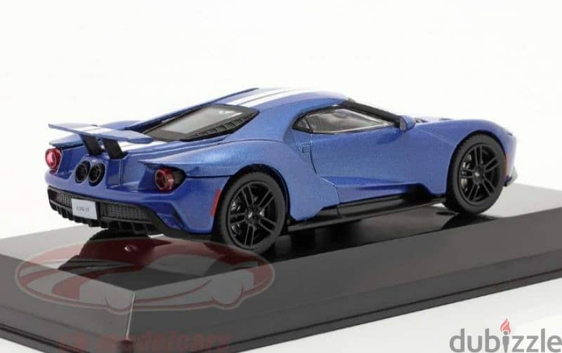 Ford GT 2017 diecast car model 1;43. 3