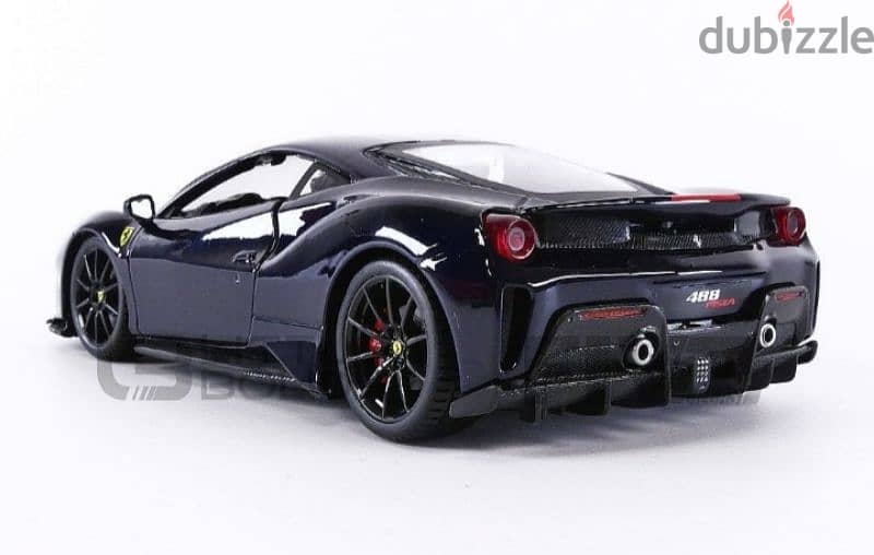 Ferrari 488 Pista diecast car model 1:24. 3