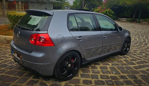 Mk5 GTI ELMANIYEH  mod 2008 stock   mafi ekhta bi lebnen