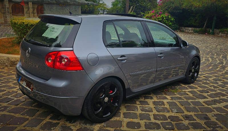 Mk5 GTI ELMANIYEH  mod 2008 stock   mafi ekhta bi lebnen 0