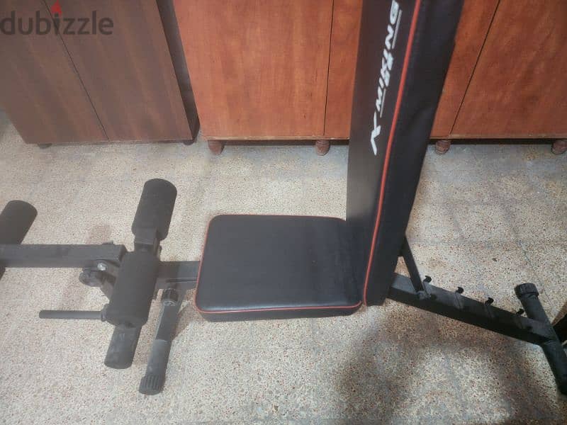 Dumbell Set + 2 Bars + Bench  بس ب 150$ يا بلاش 3