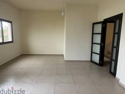 Apartment for sale in Aamshit شقة للبيع بعمشيت