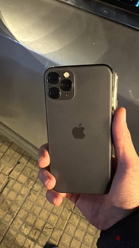 iphone 11 pro 0