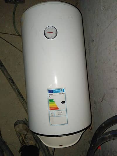 electric water heater قنينة مياه ساخنة ٨٠ لتر