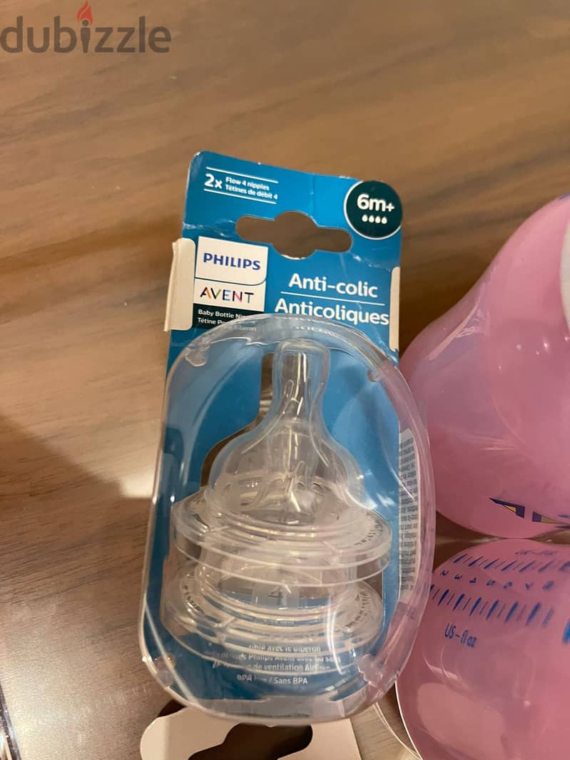 Philips avent anti colic bottles with accessories  - NEW - 70$ 1