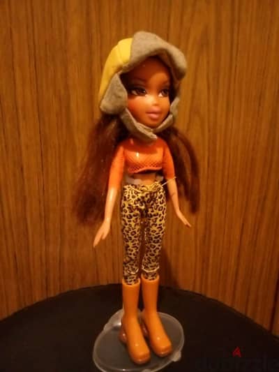 BRATZ YASMIN MGA As new wearing Brunette doll 2003+Print Outfit+Boots