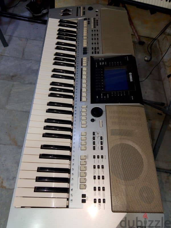 Yamaha psr 700 0