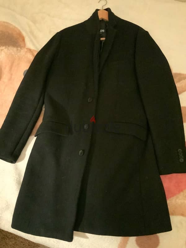 black velour coat size medium from 60 to 90 kilo 1