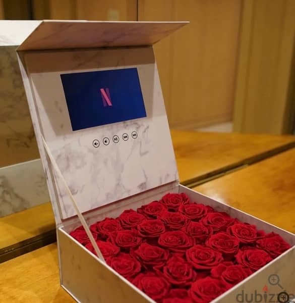 Valentine Marble Gift Box with LCD Screen 2