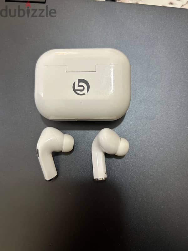 airpods 0