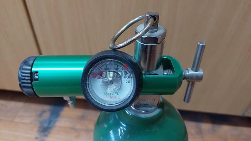 2L Diving Tank with Pedometric Gauge 1