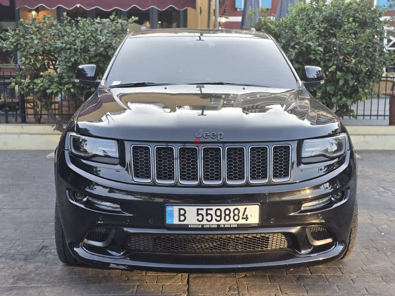 Jeep SRT8 2014 0