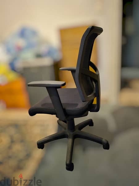 desk chair 3