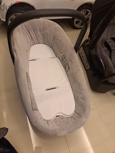 Car seat, stroller and portebebe