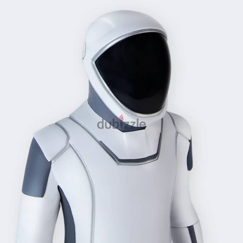 SpaceX IVA suit figurine 1