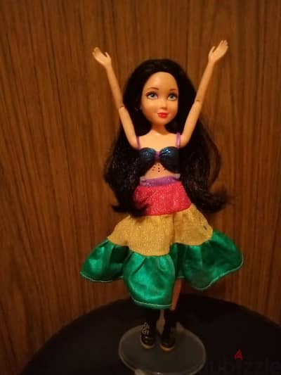 TEEN BEACH -LELA SINGING working mechanism as new Disney Toy doll=18$