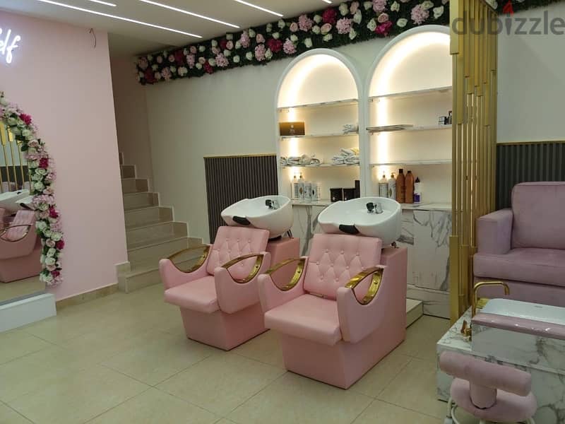 Salon & Spa 6