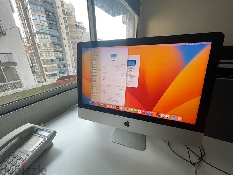 Apple iMac 21.5 inch 2017 3