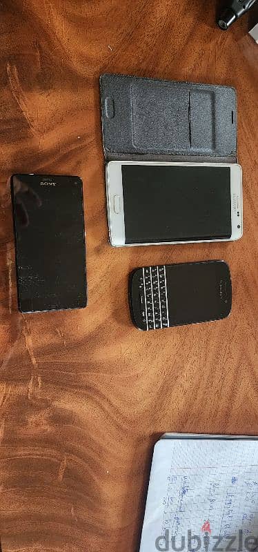 Galxy Note Edge  BlackBerry Q10  Sony Experia Z3  (Phone Package)