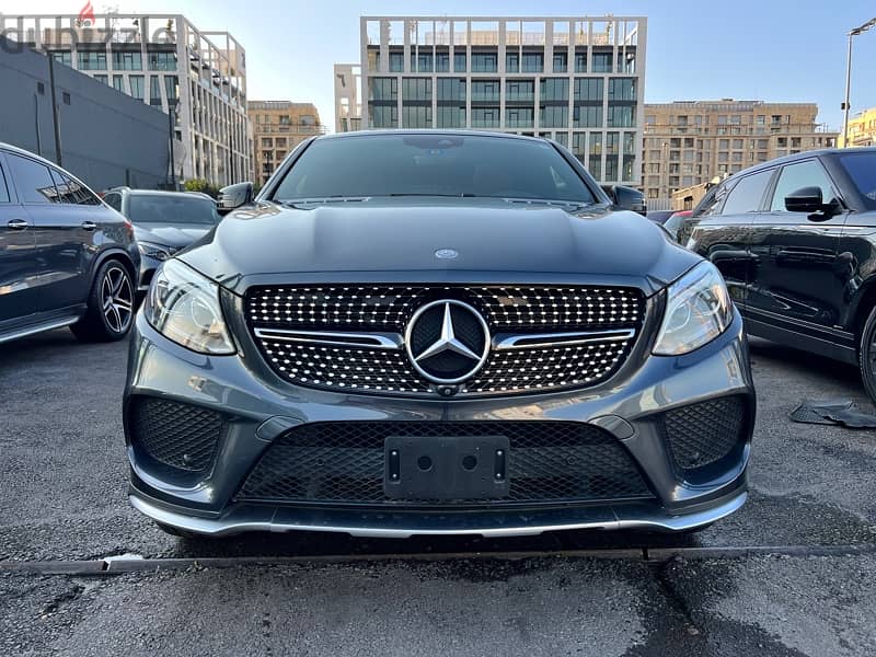 Mercedes-Benz GLE-Class 2016 0