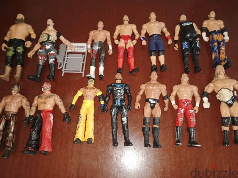 14 WWE Action Figures 0