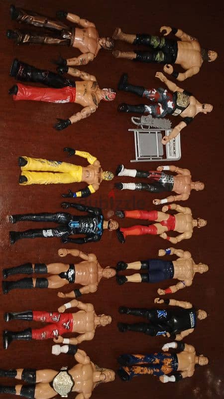 14 WWE Action Figures 4