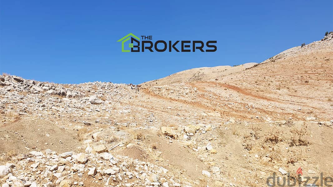 Land for Sale in Falougha  أرض للبيع في فالوغا 1