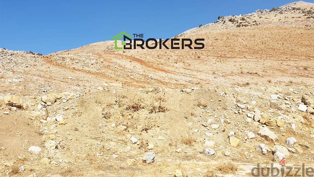 Land for Sale in Falougha  أرض للبيع في فالوغا 2