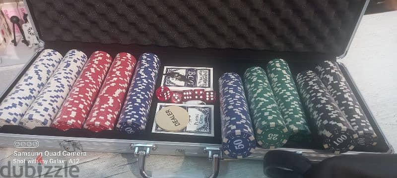 105$ week end offer. 500 poker set 1