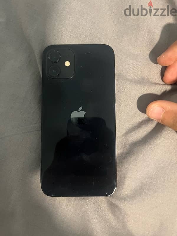 iphone 12 + free cover (no scratches) 0