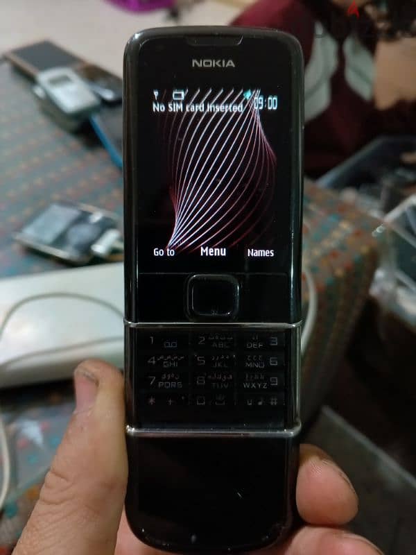 Nokia 8800 sirocco 0